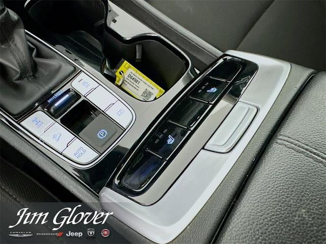 Photo of 2024 White Pearl Hyundai TUCSON