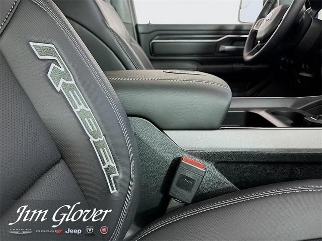 Photo of 2025 Billet Silver Metallic Clearcoat RAM 1500