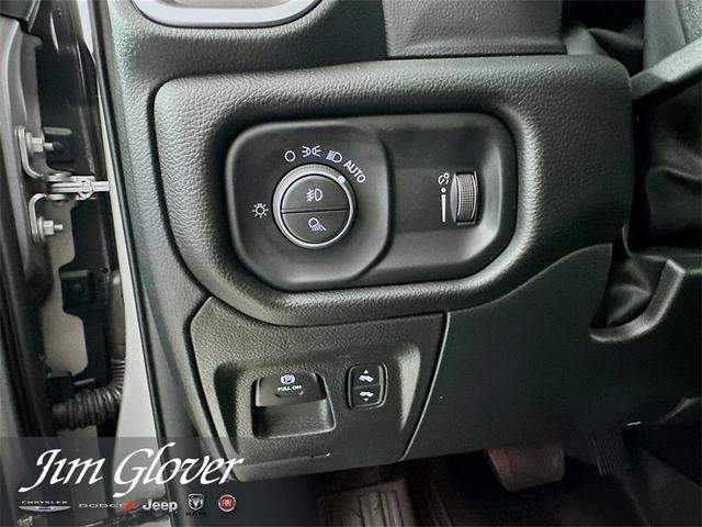 Photo of 2025 Billet Silver Metallic Clearcoat RAM 1500