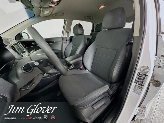 Photo of 2020 Snow White Pearl Kia Sorento