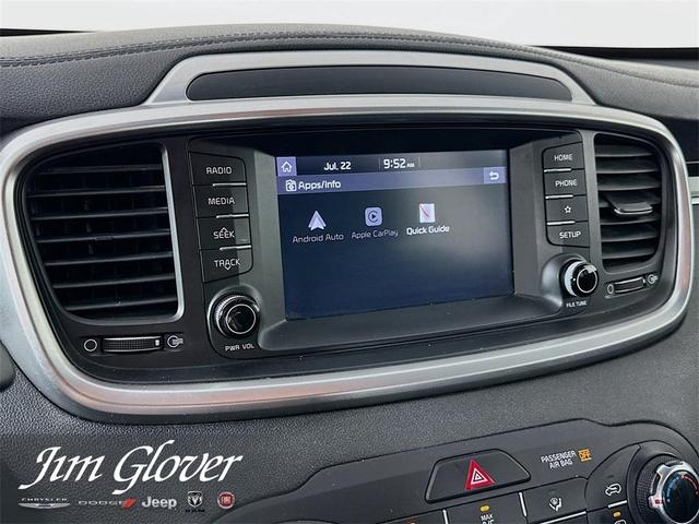 Photo of 2020 Snow White Pearl Kia Sorento