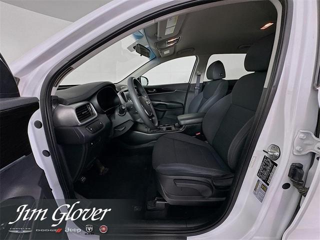 Photo of 2020 Snow White Pearl Kia Sorento