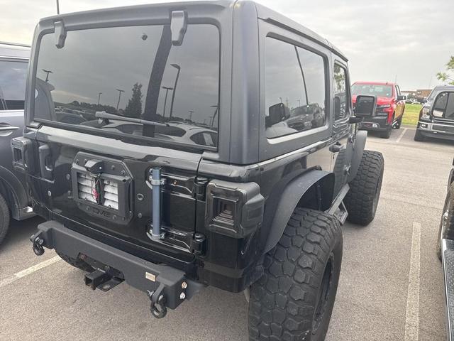 Photo of 2022 Black Clearcoat Jeep Wrangler
