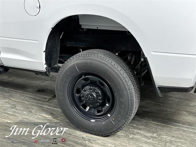 Photo of 2025 Bright White Clearcoat RAM 2500