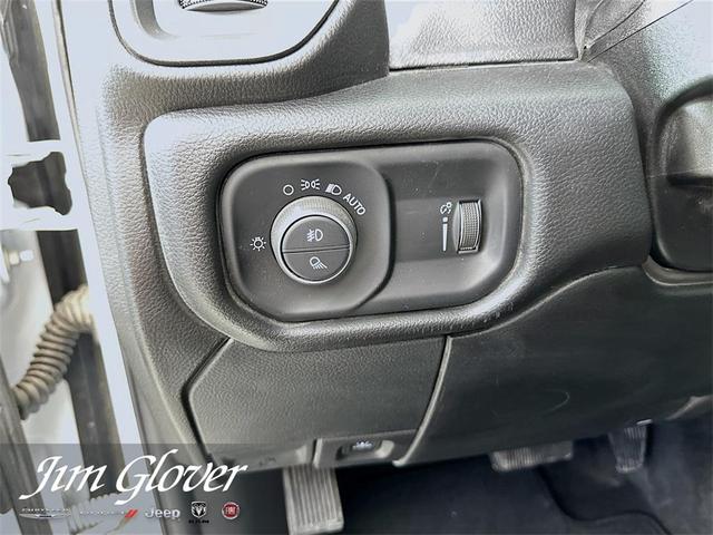 Photo of 2025 Bright White Clearcoat RAM 2500