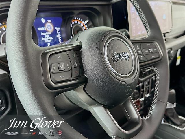 Photo of 2025 Black Clearcoat Jeep Gladiator