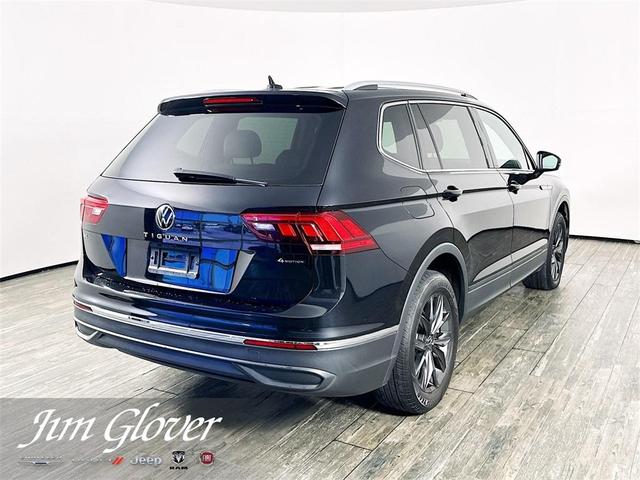 Photo of 2022 Deep Black Pearl Effect Volkswagen Tiguan
