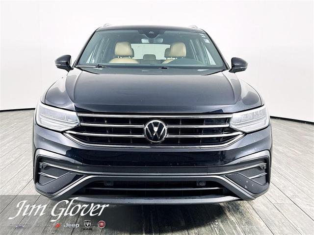 Photo of 2022 Deep Black Pearl Effect Volkswagen Tiguan