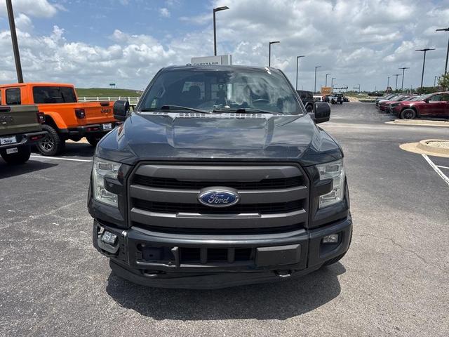 Photo of 2015 Tuxedo Black Metallic Ford F-150
