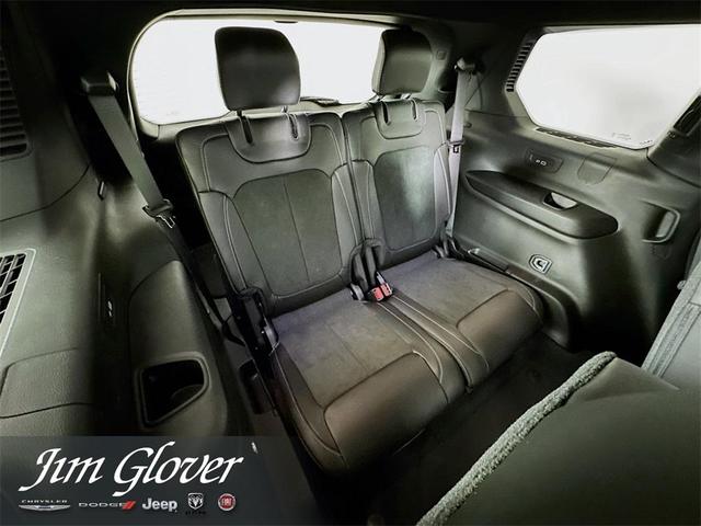 Photo of 2025 Velvet Red Pearlcoat Jeep Grand Cherokee L