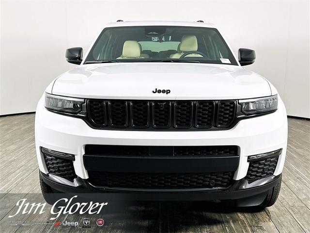 Photo of 2025 Bright White Clearcoat Jeep Grand Cherokee L