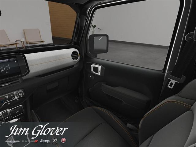 Photo of 2025 Granite Crystal Clearcoat Metallic Jeep Gladiator