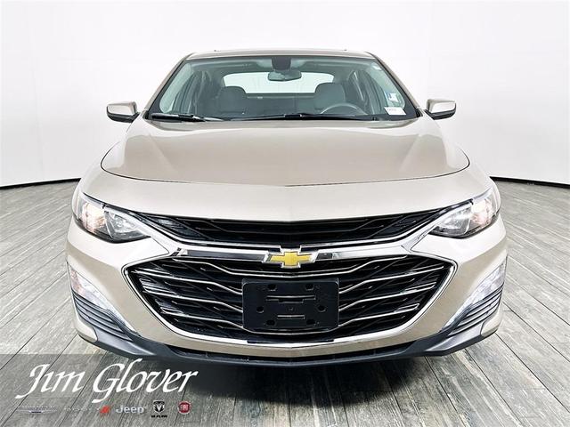 Photo of 2022 Mineral Gray Metallic Chevrolet Malibu