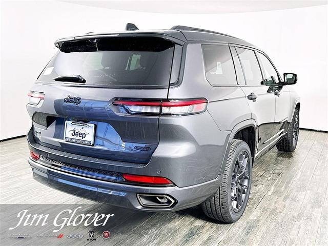Photo of 2025 Metallic Jeep Grand Cherokee L