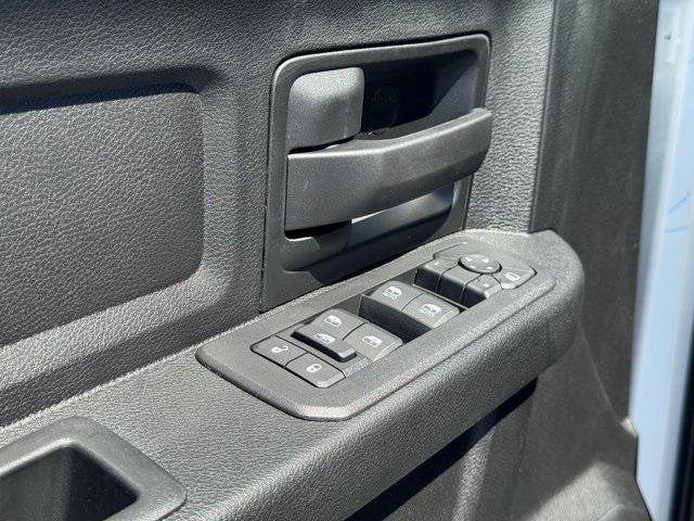 Photo of 2025 Bright White Clearcoat RAM 2500