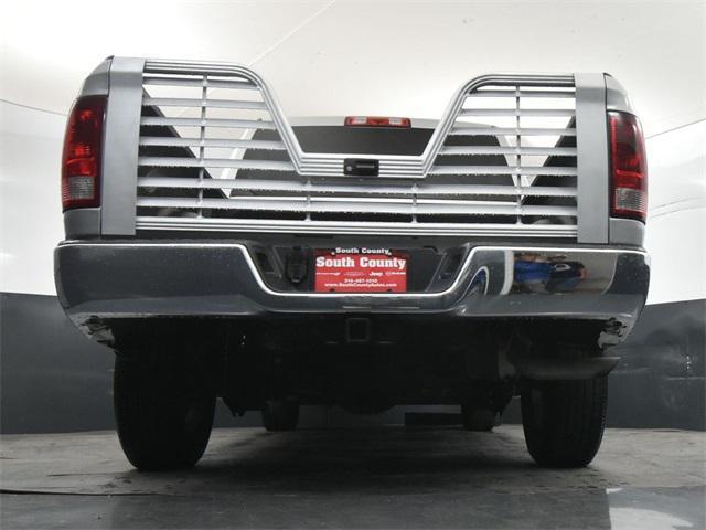 Photo of 2014 Bright Silver Metallic Clearcoat RAM 1500