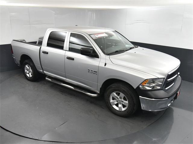 Photo of 2014 Bright Silver Metallic Clearcoat RAM 1500