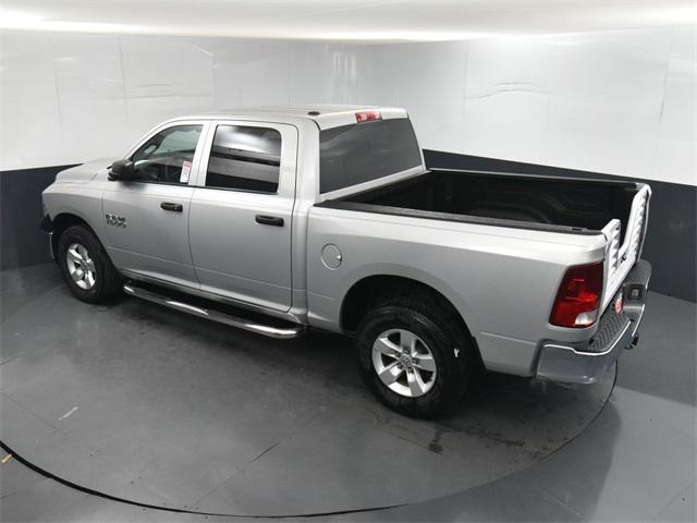 Photo of 2014 Bright Silver Metallic Clearcoat RAM 1500