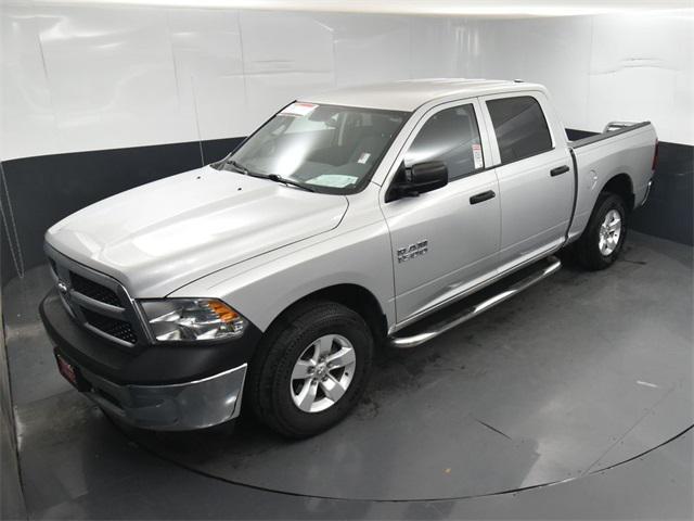 Photo of 2014 Bright Silver Metallic Clearcoat RAM 1500