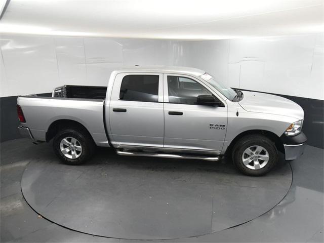 Photo of 2014 Bright Silver Metallic Clearcoat RAM 1500