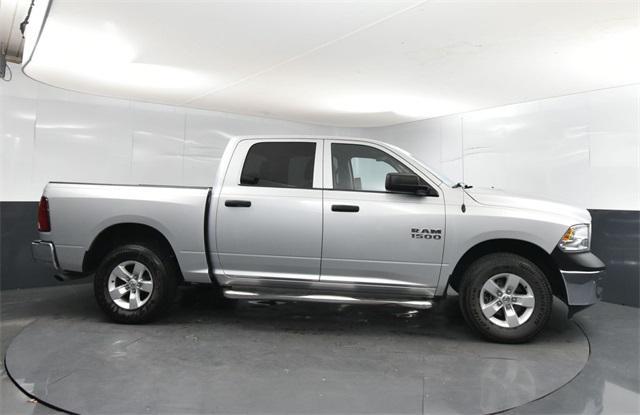 Photo of 2014 Bright Silver Metallic Clearcoat RAM 1500