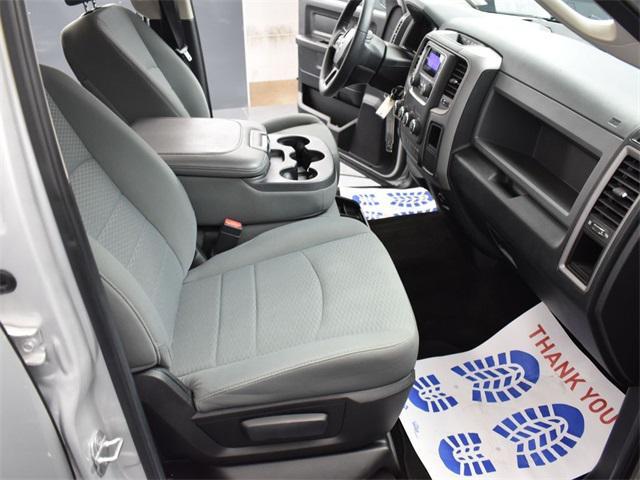 Photo of 2014 Bright Silver Metallic Clearcoat RAM 1500