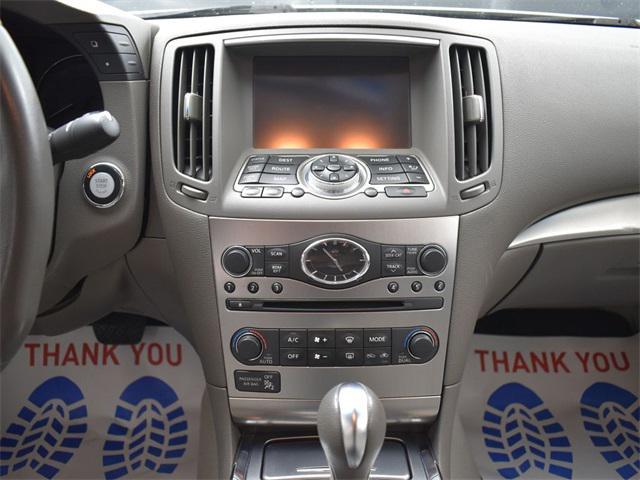 Photo of 2013 Moonlight White INFINITI G37x