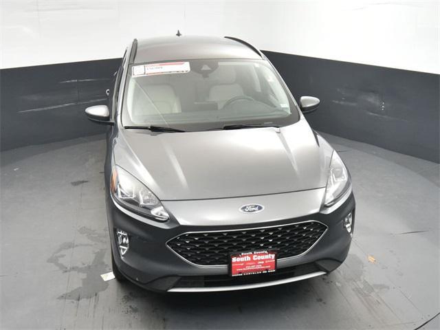 Photo of 2021 Carbonized Gray Metallic Ford Escape
