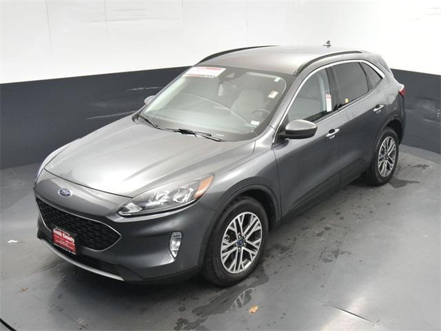 Photo of 2021 Carbonized Gray Metallic Ford Escape