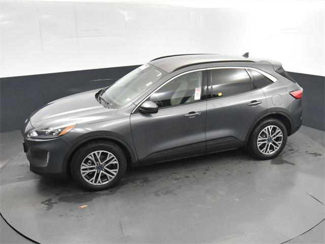 Photo of 2021 Carbonized Gray Metallic Ford Escape