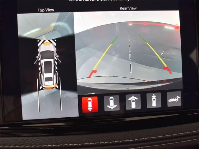 Photo of 2025 Diamond Black Crystal Pearlcoat Chrysler Pacifica