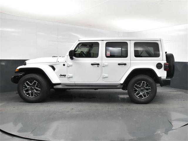 Photo of 2025 Bright White Clearcoat Jeep Wrangler