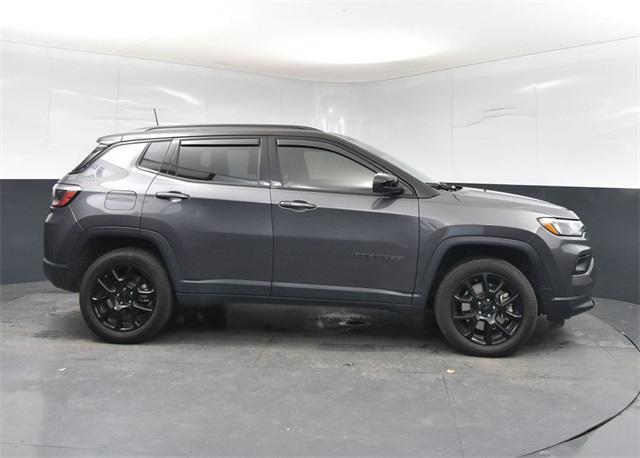 Photo of 2024 Baltic Gray Metallic Clearcoat Jeep Compass