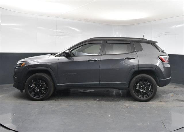 Photo of 2024 Baltic Gray Metallic Clearcoat Jeep Compass