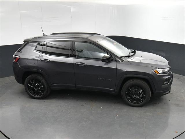 Photo of 2024 Baltic Gray Metallic Clearcoat Jeep Compass