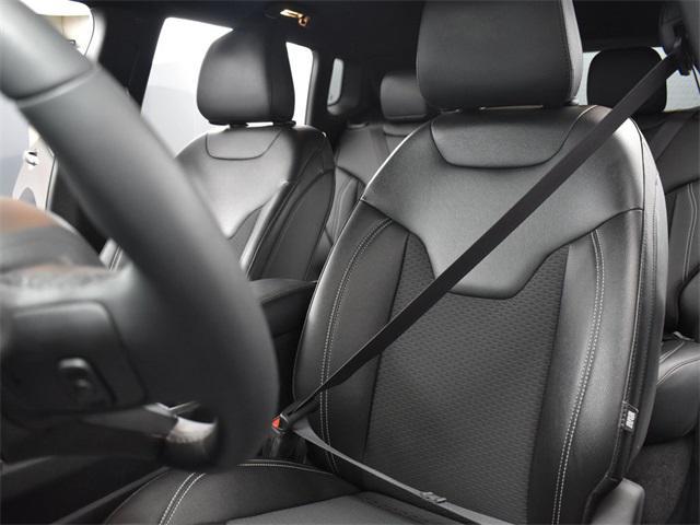 Photo of 2024 Baltic Gray Metallic Clearcoat Jeep Compass