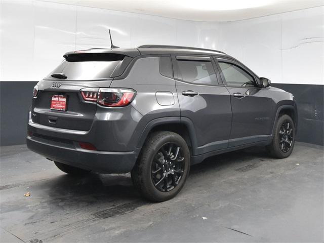 Photo of 2024 Baltic Gray Metallic Clearcoat Jeep Compass