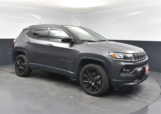 Photo of 2024 Baltic Gray Metallic Clearcoat Jeep Compass