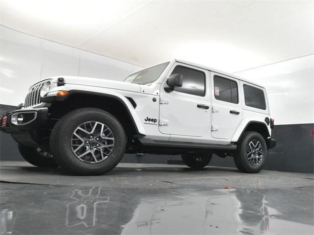 Photo of 2025 Bright White Clearcoat Jeep Wrangler