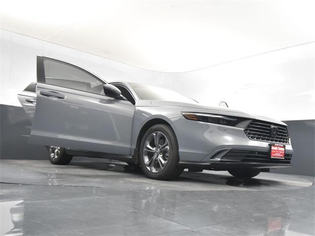 Photo of 2023 Gray Honda Accord Hybrid
