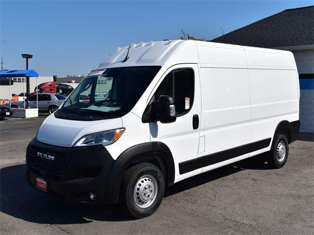 Photo of 2026 Bright White Clearcoat RAM ProMaster 2500