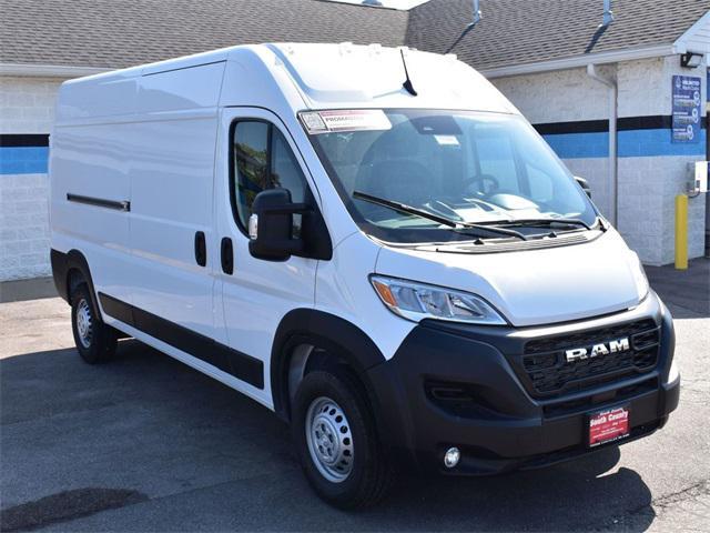 Photo of 2026 Bright White Clearcoat RAM ProMaster 2500