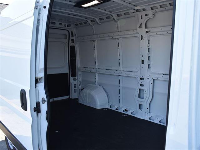 Photo of 2026 Bright White Clearcoat RAM ProMaster 2500