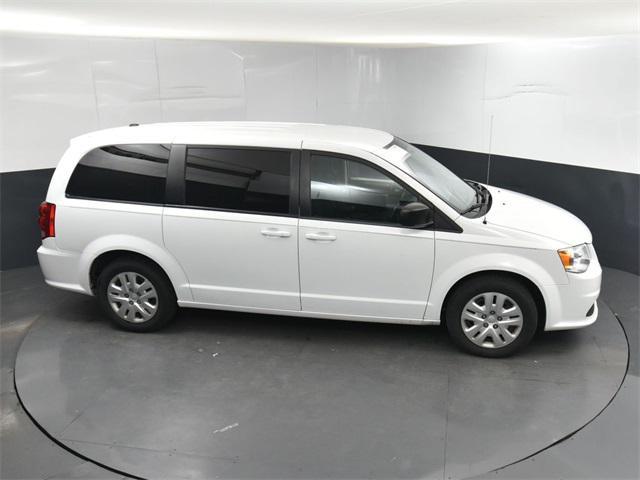 Photo of 2018 White Knuckle Clearcoat Dodge Grand Caravan