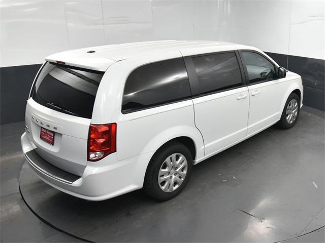 Photo of 2018 White Knuckle Clearcoat Dodge Grand Caravan