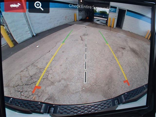 Photo of 2025 Bright White Clearcoat RAM 1500