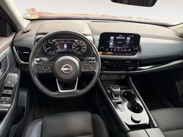 Photo of 2022 Scarlet Ember Nissan Rogue