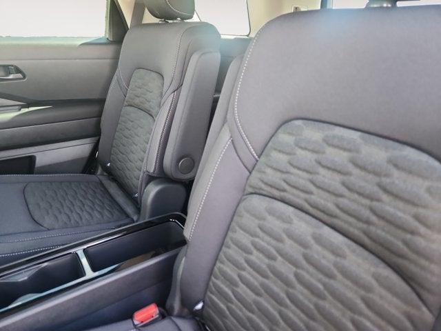 Photo of 2025 Black Nissan Pathfinder