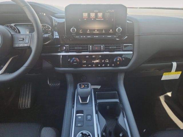 Photo of 2025 Black Nissan Pathfinder