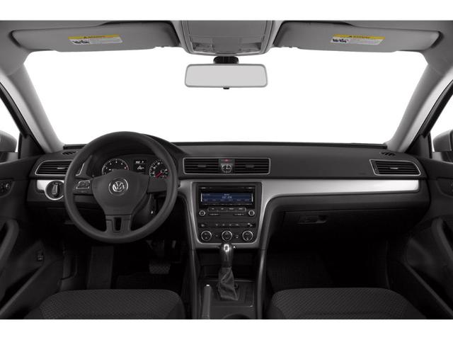 Photo of 2015 Black Uni Volkswagen Passat